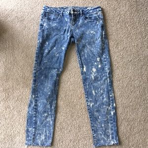 Aeropostale Blue and White Jeans With Rips